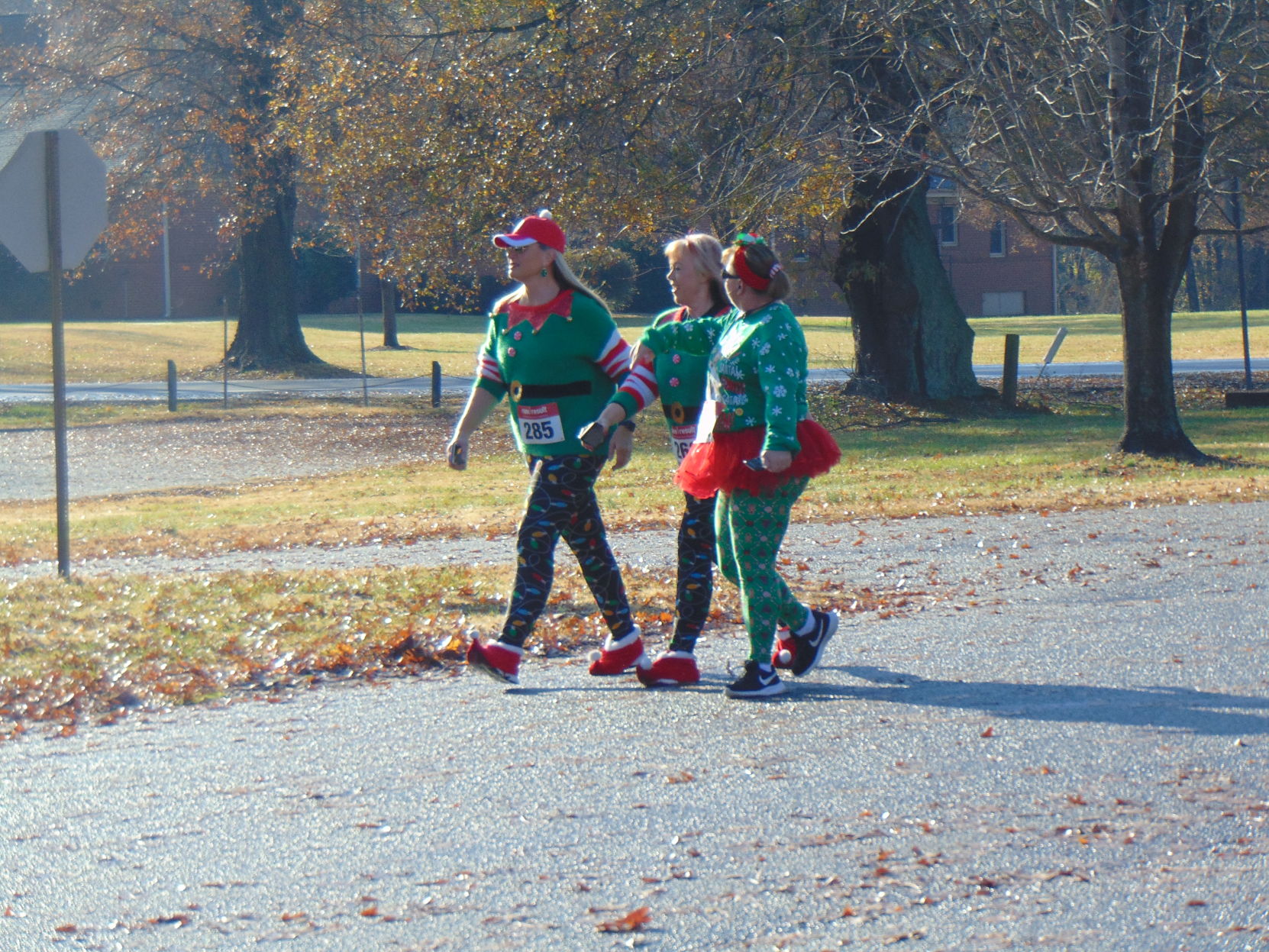 Jingle Run 5K (66).JPG